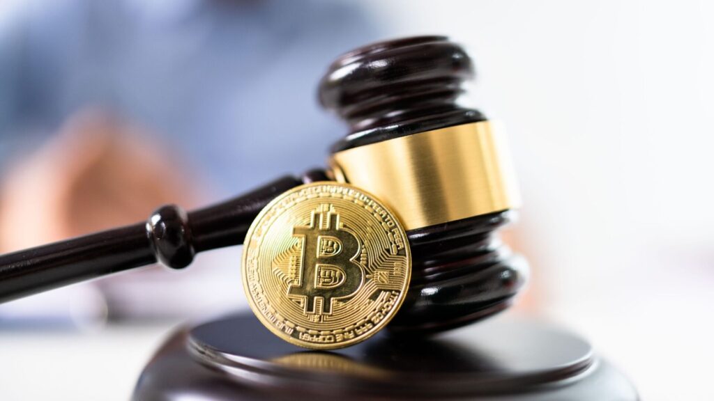 Bitcoin's Law and Regulation Issues